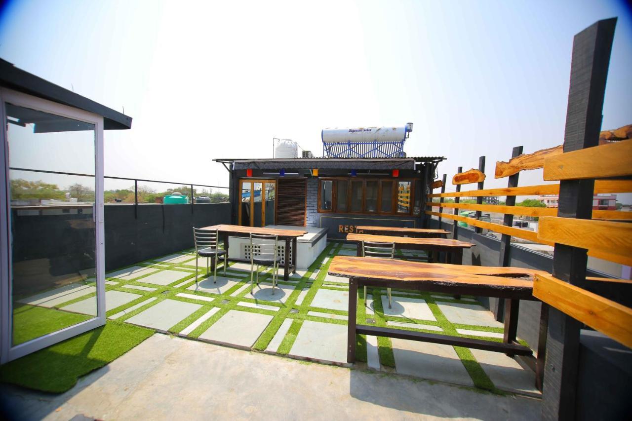 Hotel Osakataj Agra  Exterior foto